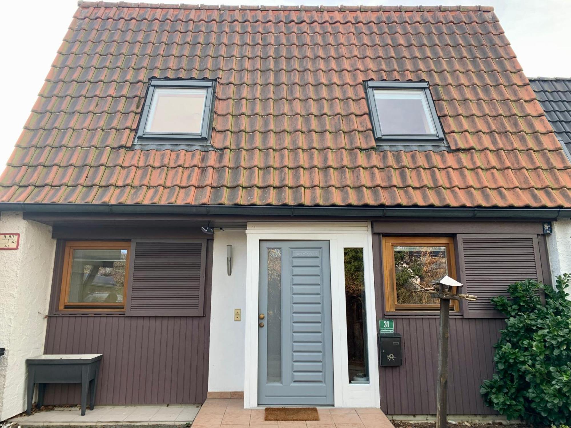 Kleines Reihenhaus Im Chiemgau Appartement Siegsdorf Buitenkant foto